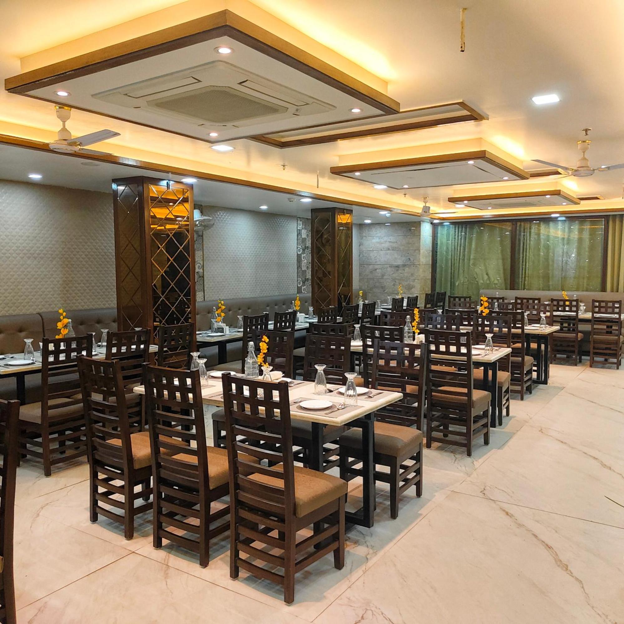 Hotel Taste Of India Agra  Exteriör bild